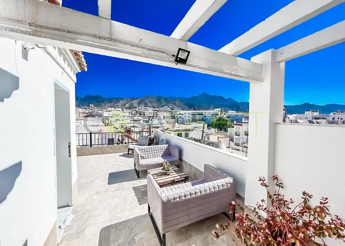 Cd-1382 Two Bedroom Apartment With Terrace